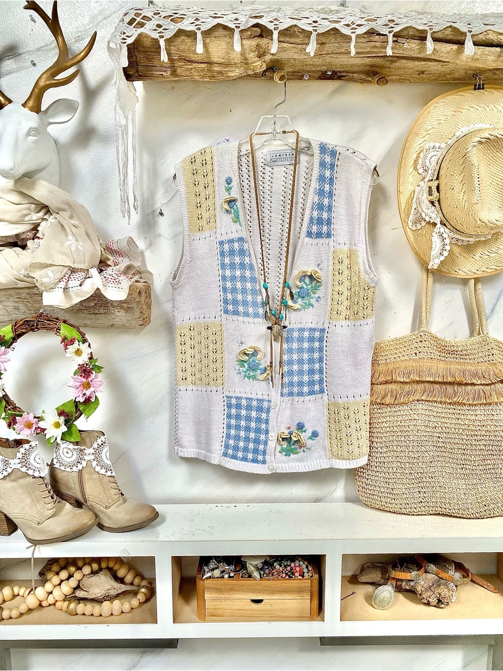 Embroidered patchwork floral boho vintage vest w farmhouse cottagecore vibe